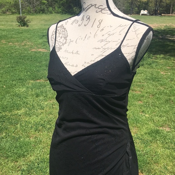 Beautiful evening/prom dress - Picture 2 of 6